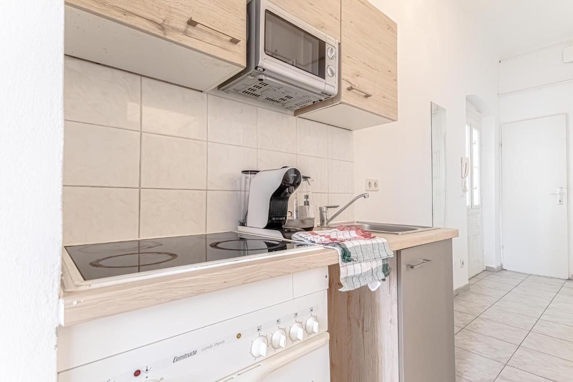 Explore Vienna 2Br And 1Lr Retreat Near Westbahnhof Экстерьер фото